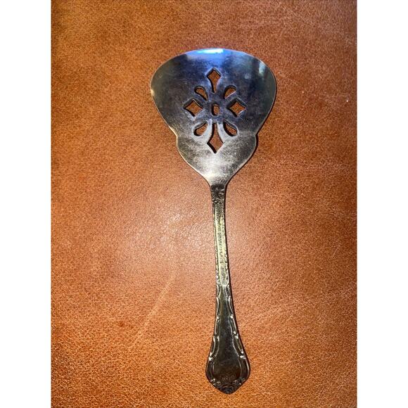 Masterpiece Silverplate Bon-Bon / Nut Server 5 1/4" Rose Motif - Vintage - Japan - Picture 2 of 6